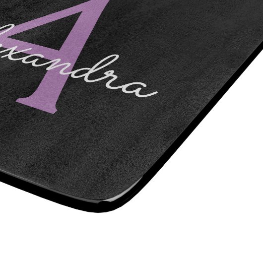 Paarse Zwarte Script Meisjesachtige Monogram Naam Snijplank (Hoek)