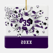 Paarse zwarte voetballen sterren gepersonaliseerd keramisch ornament (Achterkant)