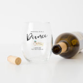 Paart goed met echtscheiding wijnglas zonder voet