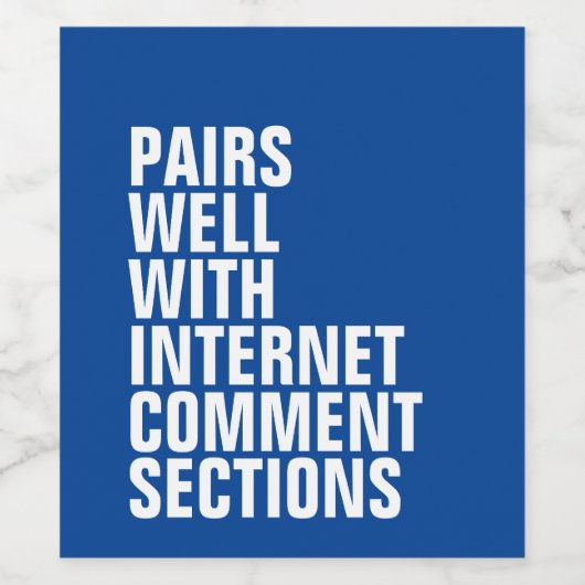 Paart goed met grappig cadeau wijn etiket (Enkel label)