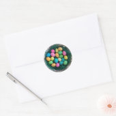 Paas eitjes nest in meerdere kleuren ronde sticker (Envelop)