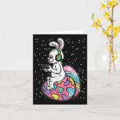 Paas Konijn Konijn Videospel Speler Met Besturing Kaart (Gele Bloem)