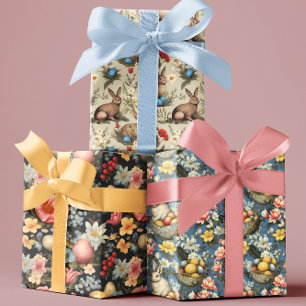 Paasbloemenkonijn in het  inpakpapier vel