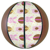 Paasbroodjes en chocolade-eieren mini basketbal (Verticaal)