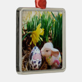 PaasBunny Koe Eieren Metalen Ornament (Rechts)