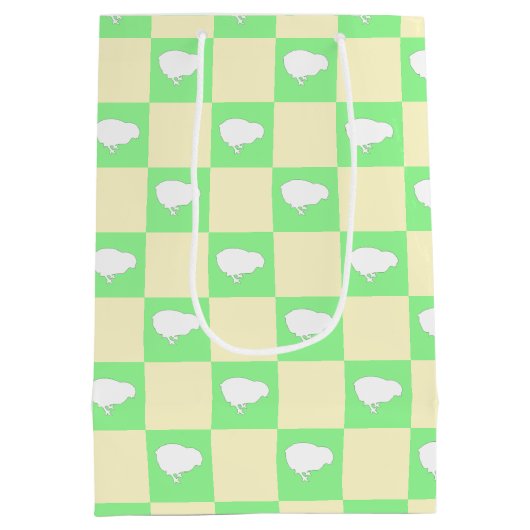 Paaschaakbordpatroon met wit kuikenmotief medium cadeauzakje (Achterkant)