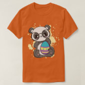 Paasdag kleine panda met eitjeslentedier t-shirt (Design voorkant)