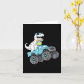 Paasdag T Rex Dino bestuurt een monsterwagen Kaart (Gele Bloem)