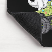 Paasdag T Rex Dino bestuurt een monsterwagen Muismat (Hoek)