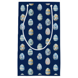 Paasei op blauw klein cadeauzakje