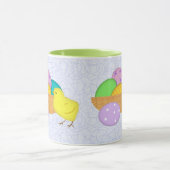 Paaseieren en Mok van kuikens (Midden)