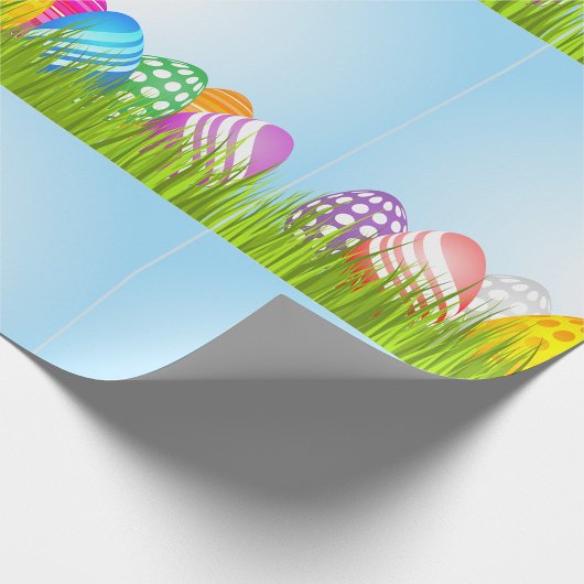 paaseieren in gras- en verpakkingspapier cadeaupapier