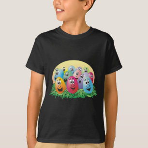 Paaseieren met gezichten in gras t-shirt