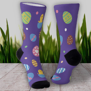 Paaseieren, Polka Dots en Chick op Paarse Sokken