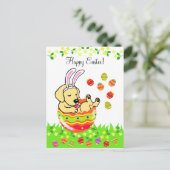 Paaseiergele labrador Puppy Cartoon Feestdagenkaart (Staand voorkant)