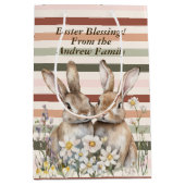 Paashaas Boho Waterverf gepersonaliseerd Medium Cadeauzakje (Voorkant)