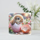 Paashaas in een decoratief ei met bloemen feestdagenkaart (Staand voorkant)