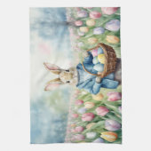 Paashaas in een weide van tulpen theedoek (Verticaal)