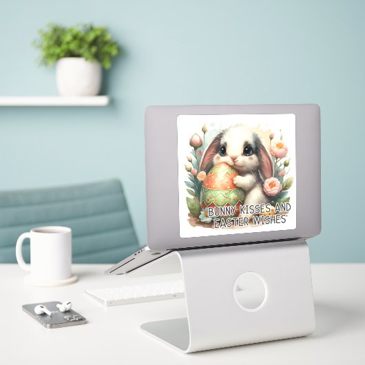 Paashaas Kisses - Vinyl Sticker (Laptop op bureau)