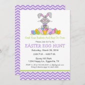 Paashaas met mand Egg Hunt uitnodiging (Voorkant / Achterkant)