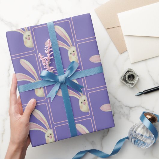 Paashaasjes op Paars Cadeaupapier (Geschenken)