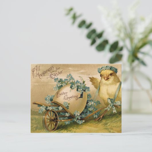  paaskuiken met ei vol viooltjes briefkaart (Staand voorkant)