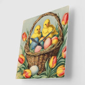  paaskuikens met tulpen vierkante klok (Hoek)