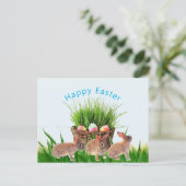 Paasmandje en konijnen Happy Holiday Briefkaart (Staand voorkant)