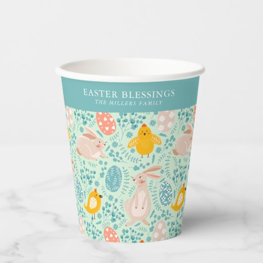 Paaspatroon met eieren, konijntje, kuiken, bloemen papieren bekers (Voorkant)