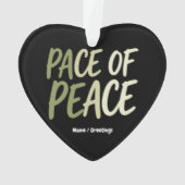 Pace of Peace Green Slow Living Mindfulness Mantra Ornament (achterkant)