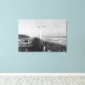 Pacific Beach, WA - Sign Miles to China Canvas Afdruk (Insitu (Houten vloer))