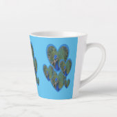 Pacock Hearts Pattern Cust. BC Blue Latte Mok (Rechts)