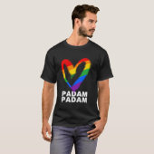 Padam Padam - LGBTQ+ Pride Maand - Hartslag Padam T-shirt (Voorkant volledig)