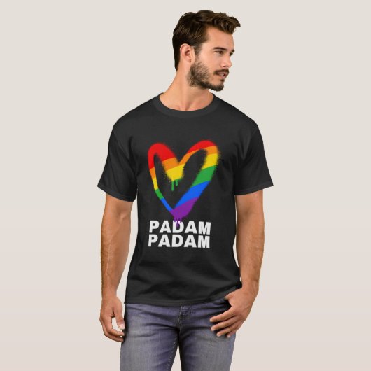 Padam Padam - LGBTQ+ Pride Maand - Hartslag Padam T-shirt (Voorkant volledig)