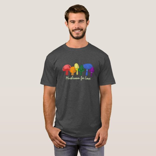 Paddenstoel voor liefde - Subtle Rainbow LGBTQ+ Pr T-shirt (Voorkant volledig)