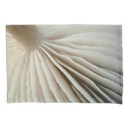 Paddenstoelen en stammen kussensloop