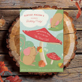 Paddenstoelen en veldmuizenbossen - Birthday Party Kaart