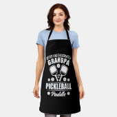 Paddleball - Opa met een Pickleball Paddle Schort (Gedragen)