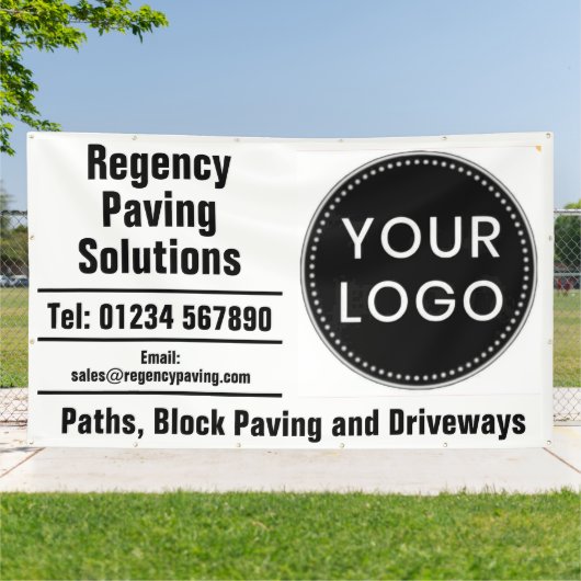 Paden, blokverharding en opritten met logo spandoek (Buitenkant)