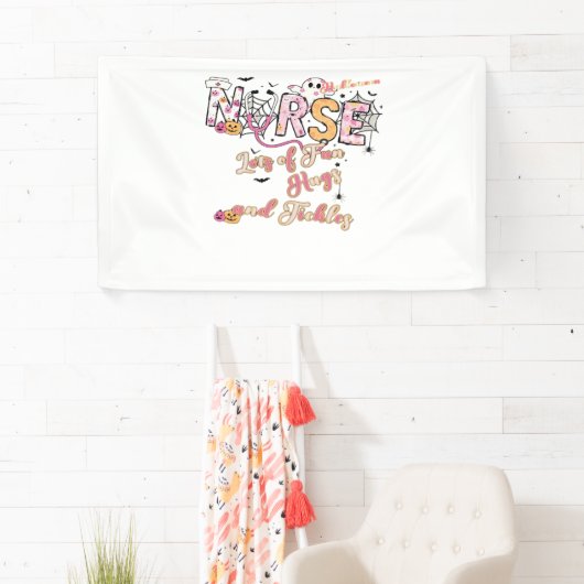 Paediatric Nurse Fun Halloween Ontwerp Essentieel  Spandoek (Insitu)