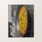 Paella wordt gekookt op een grillcadeau voor chef- legpuzzel (Verticaal)