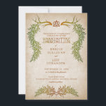 Pagan Handfasting Wedding Kaart<br><div class="desc">Voor uw rituele handvasten diep in het bos, zijn deze uitnodigingen vol met heidense elegantie. De coördinerende stukken van deze gewei bruiloft uitnodiging suite zijn voorzien van geweien en een keltische knoop met gedrapeerd gebladerte en runen tekst op een perkament achtergrond. Perfect voor uw handfasting ceremonie of bohemian bos bruiloft....</div>