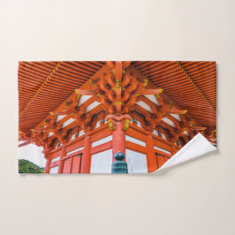 Pagoda bottom up perspective, Miyajima Bad Handdoek