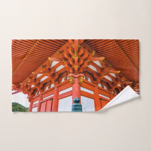 Pagoda bottom up perspective, Miyajima Bad Handdoek (Handdoek)