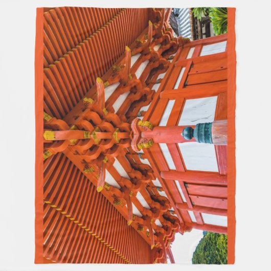 Pagoda bottom up perspective, Miyajima Fleece Deken (Voorkant)