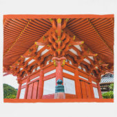 Pagoda bottom up perspective, Miyajima Fleece Deken (Voorkant (Horizontaal))