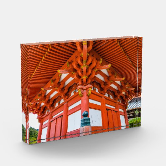 Pagoda bottom up perspective, Miyajima Fotoblokken (Links)