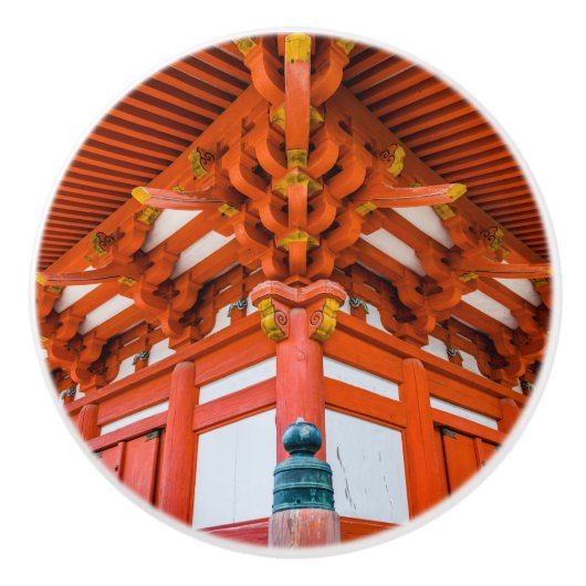 Pagoda bottom up perspective, Miyajima Keramische Knop