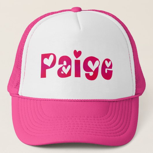 Paige in harten trucker pet (Voorkant)