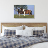 Paint Mare en Foal Canvas Afdruk (Insitu (Slaapkamer))
